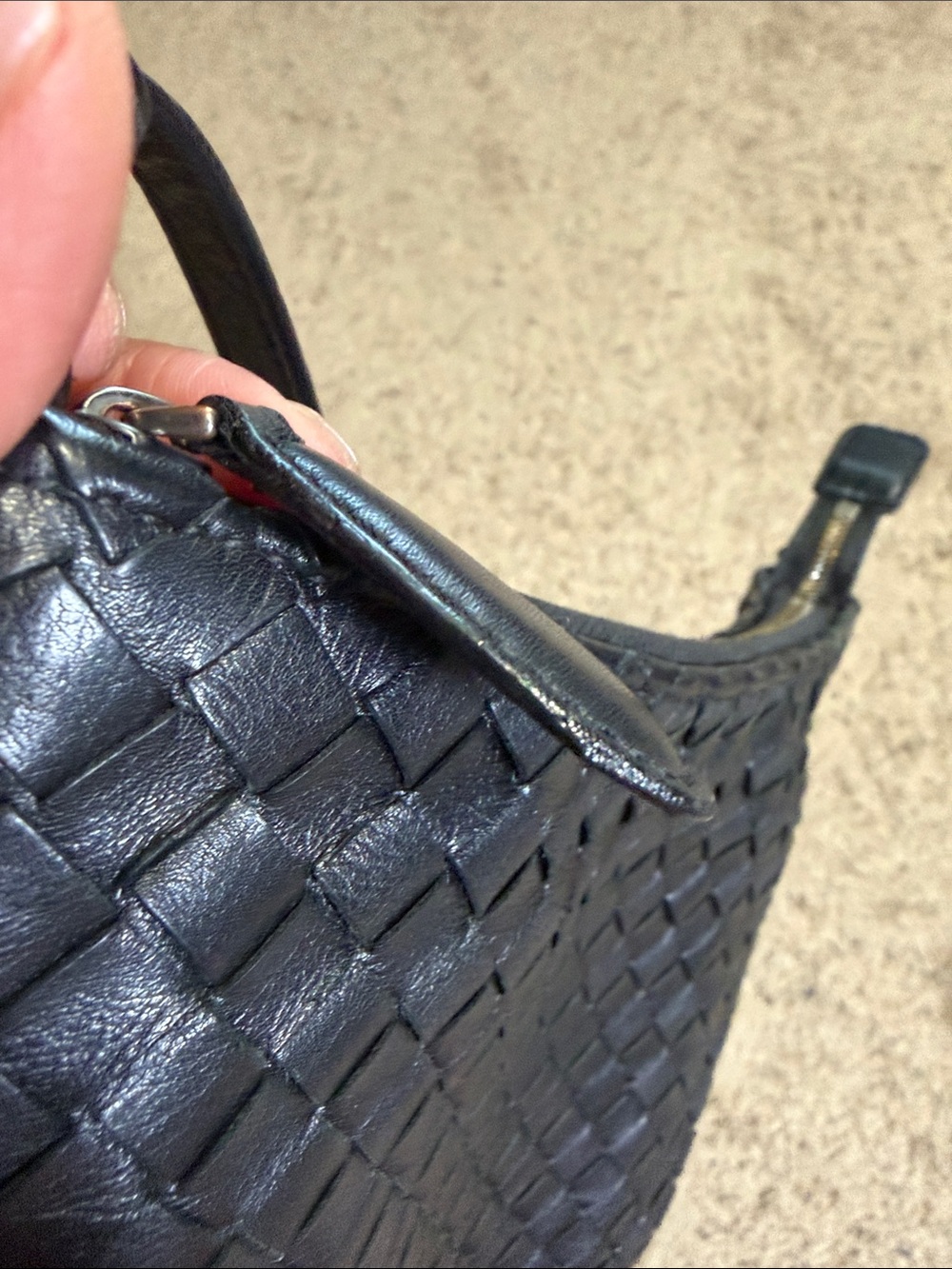 Bottega crossbody bag - Picture 2 of 8